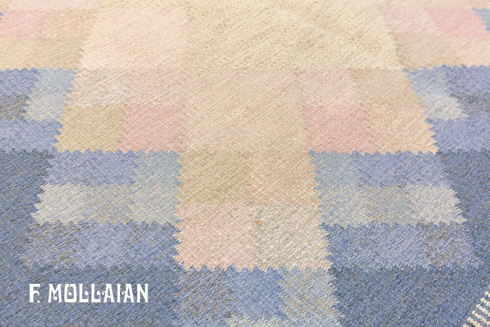 Semi Antique Swedish Signed Kilim n°:13189608